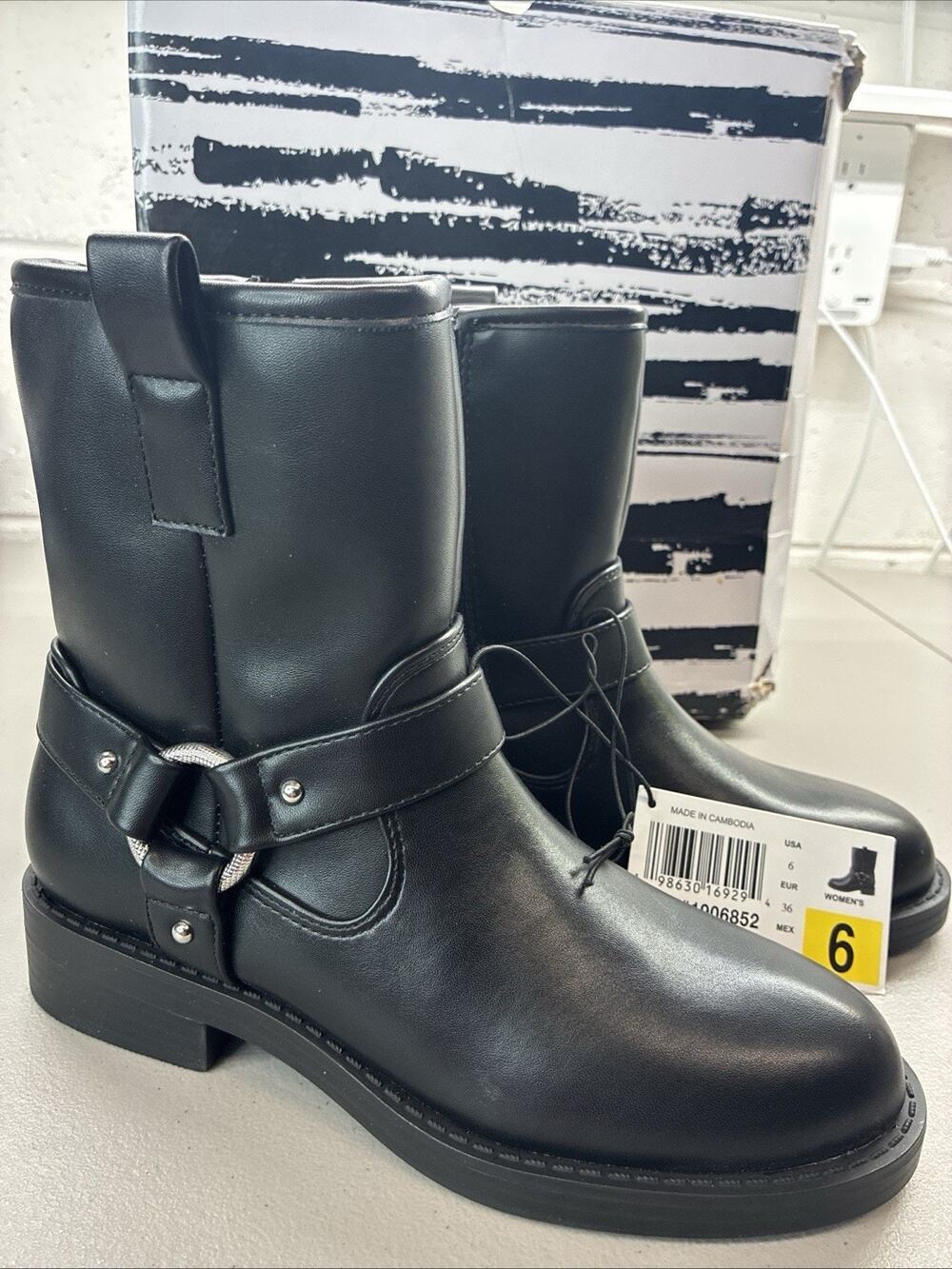 Women's Dolce Vita Boots Black Size 6 New With Box 1906852